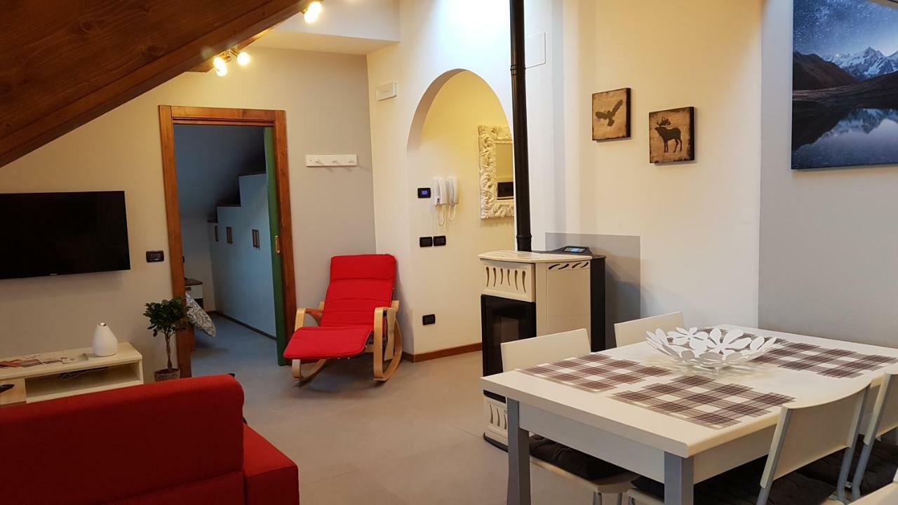 Il Centrale A&B Cles Luaran gambar